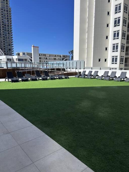 Apartment Mantra View 1016
